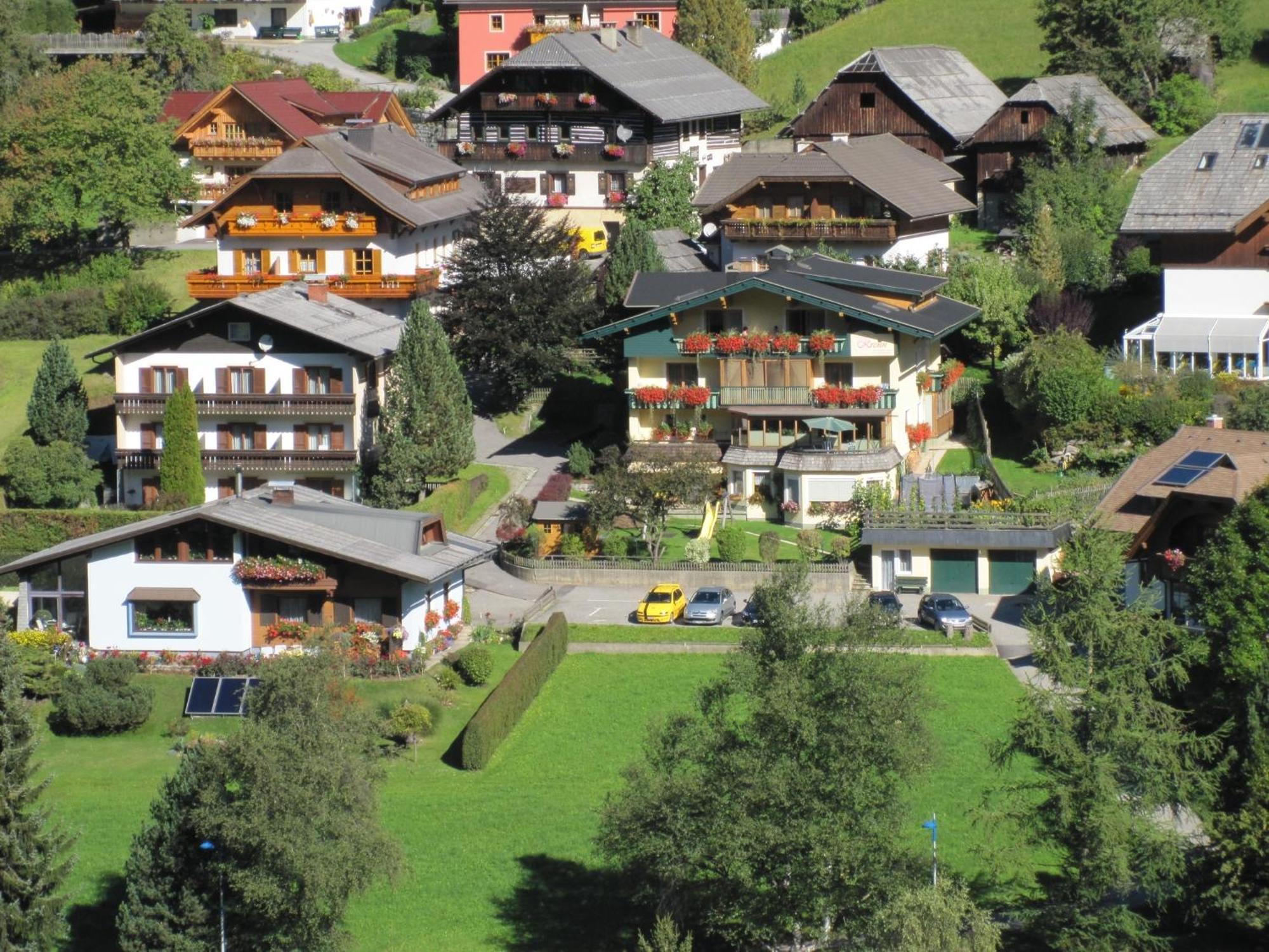 Landhaus Krenn Hotel Bad Kleinkirchheim Buitenkant foto